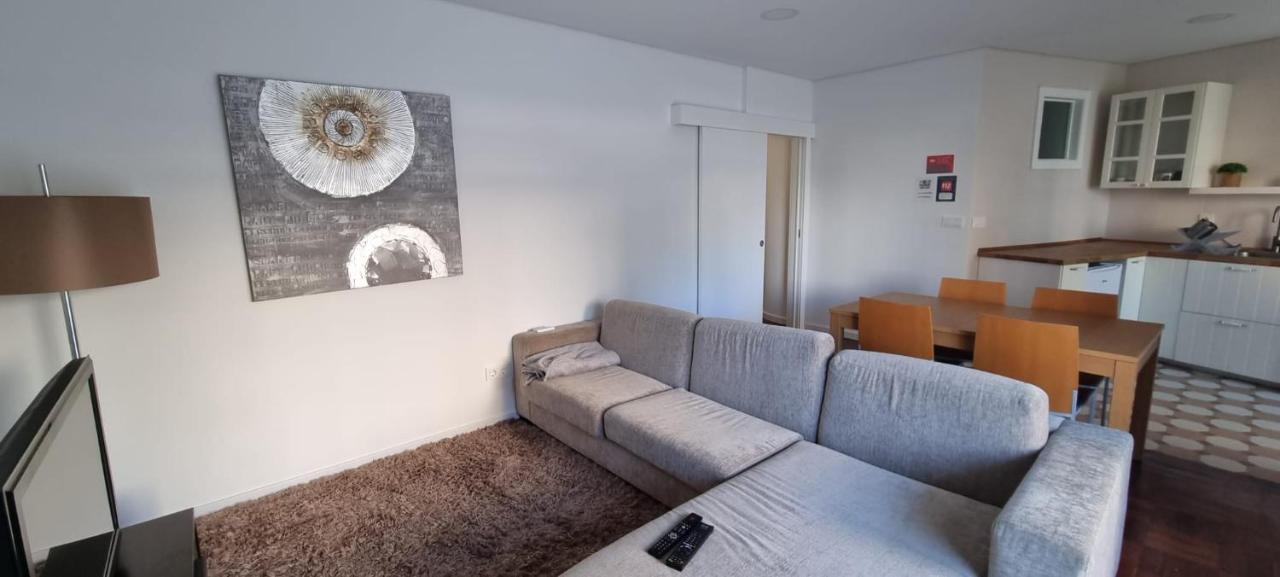 Casa Da Praca Apartment เซาโจเอา ดา มาเดย์รา ภายนอก รูปภาพ